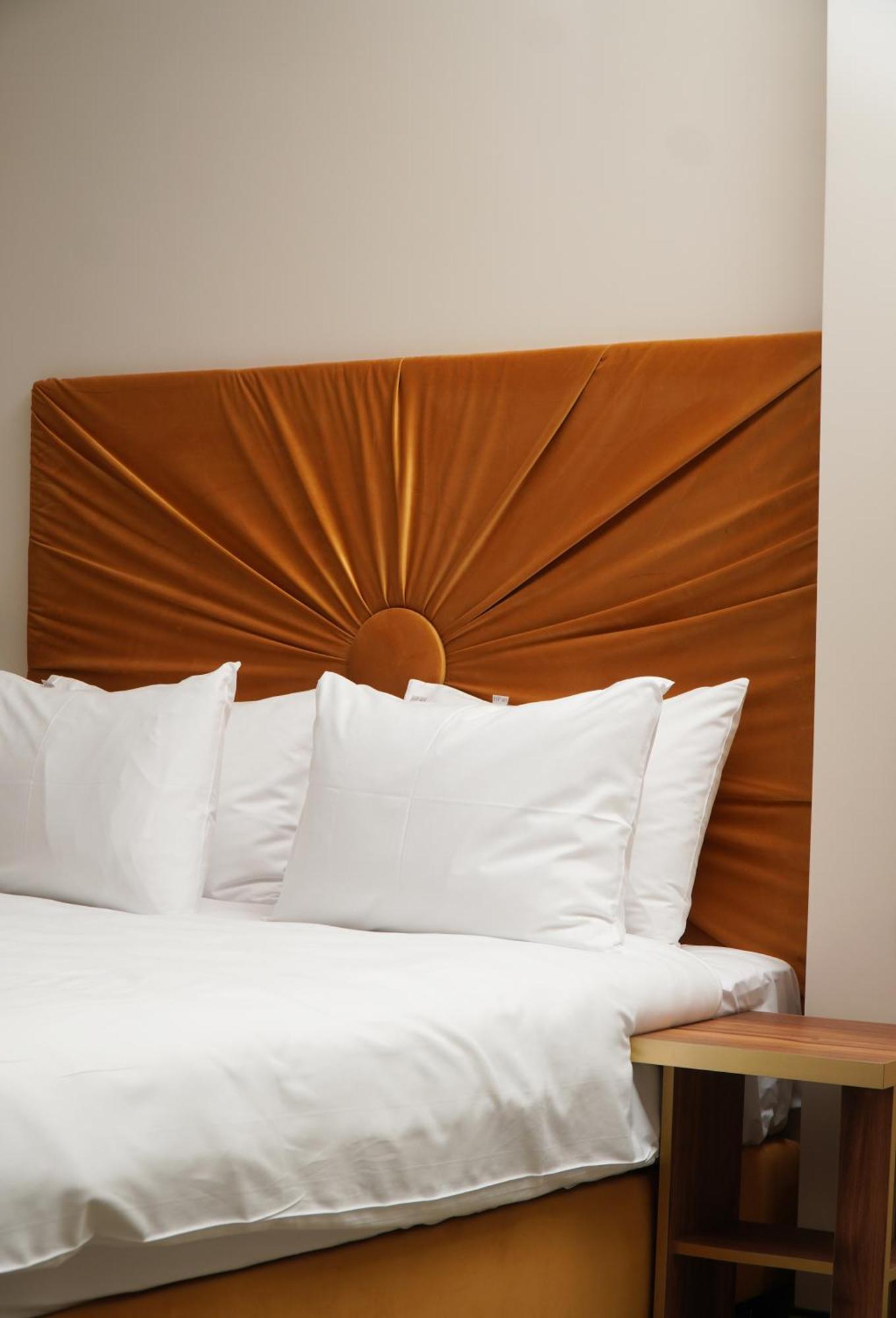 Hotel Pietryna Łódź Kültér fotó