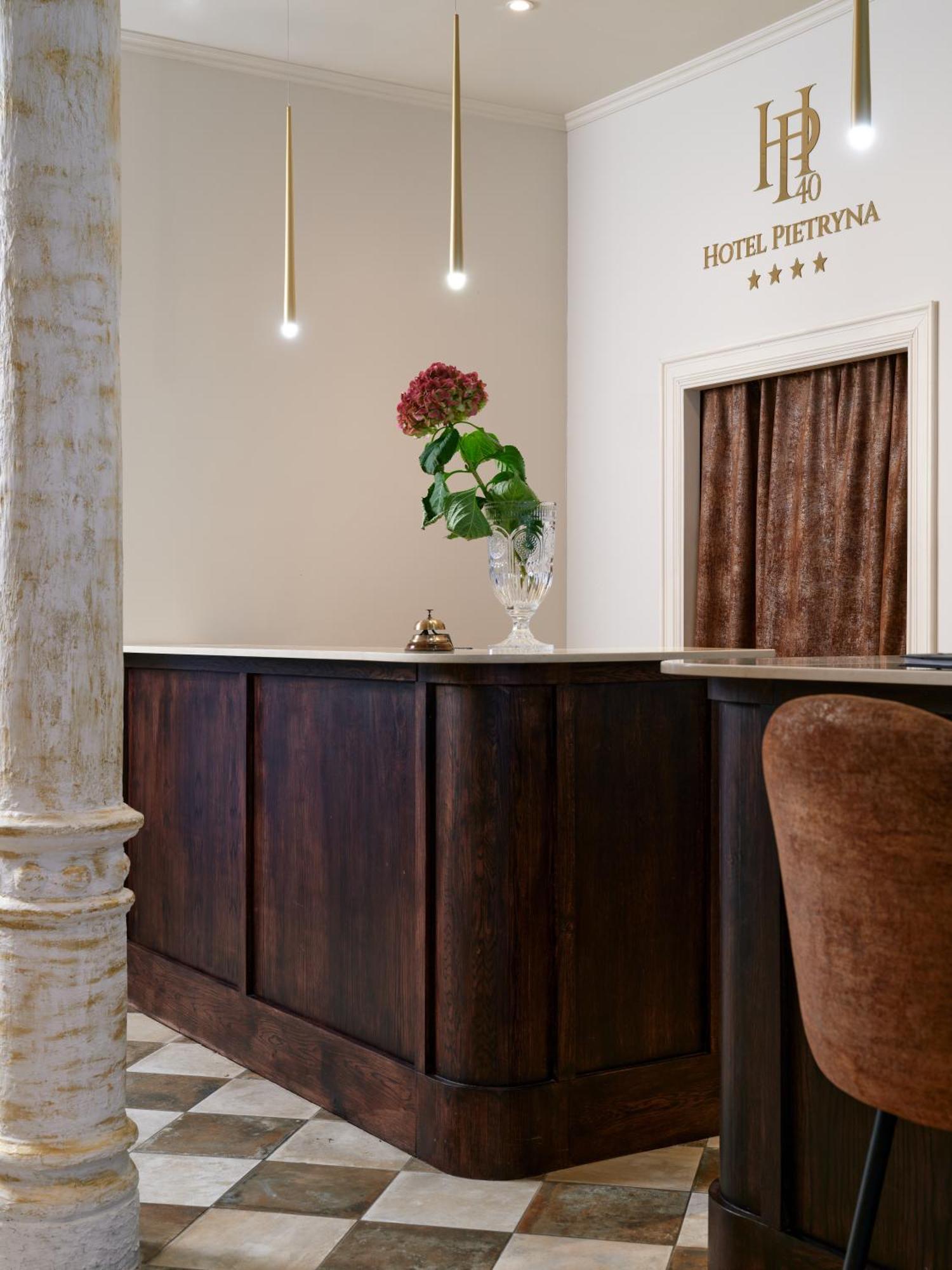 Hotel Pietryna Łódź Kültér fotó