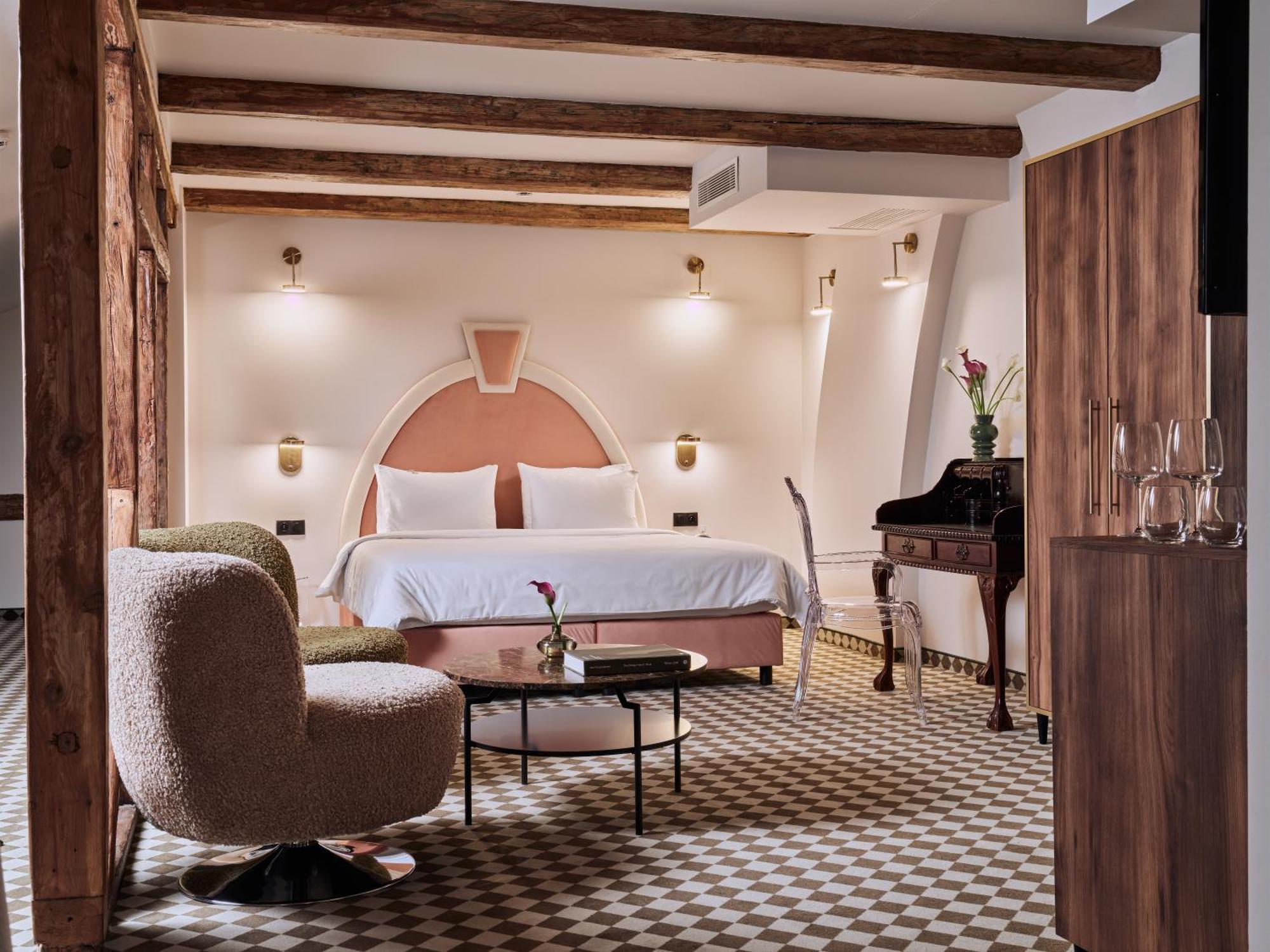 Hotel Pietryna Łódź Kültér fotó